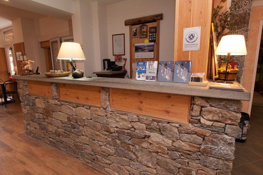 Hotel Le Soleil Challand-Saint-Anselme Buitenkant foto